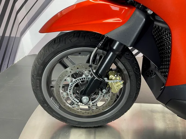 PIAGGIO BEVERLY 300 - Thumbnail 21