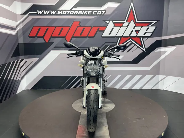 DUCATI MONSTER 696 - Thumbnail 3