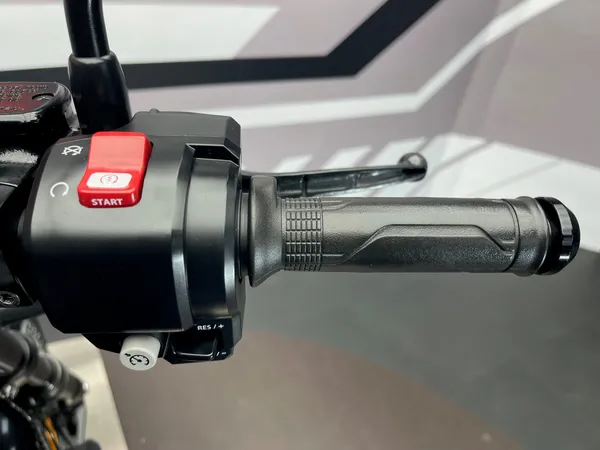 HONDA CMX 1100 REBEL - Thumbnail 12