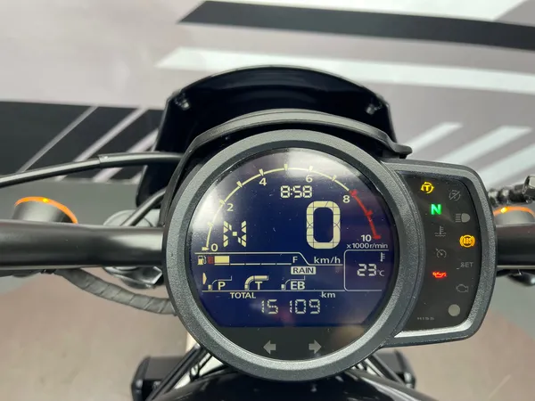 HONDA CMX 1100 REBEL - Thumbnail 8