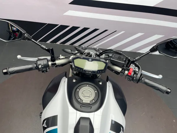 YAMAHA MT-07 ABS - Thumbnail 7