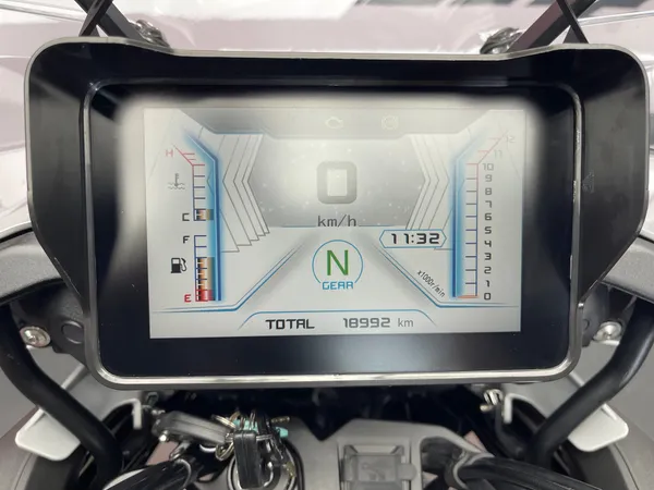QJMOTOR SRT 800 X - Thumbnail 6