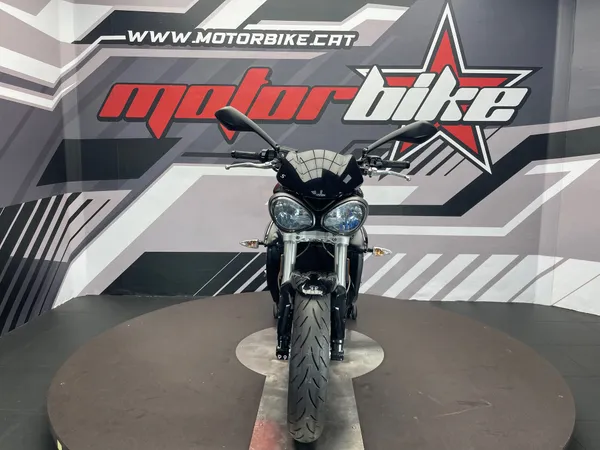 TRIUMPH STREET TRIPLE - Thumbnail 3