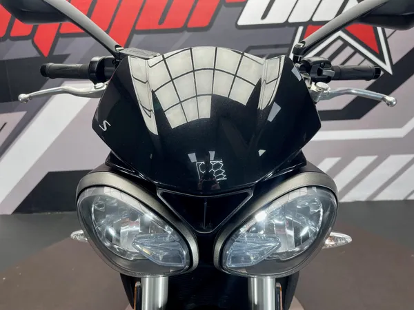 TRIUMPH STREET TRIPLE - Thumbnail 15