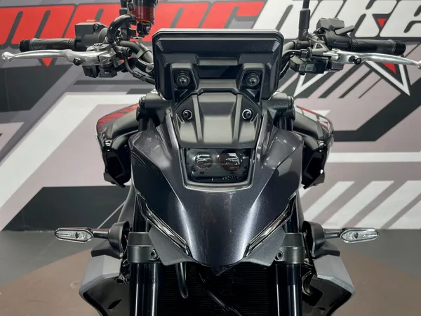 YAMAHA MT-09 - Thumbnail 10
