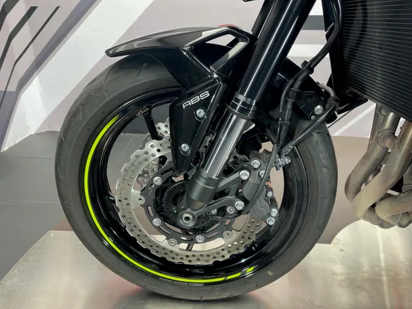KAWASAKI Z 900 - Thumbnail 25