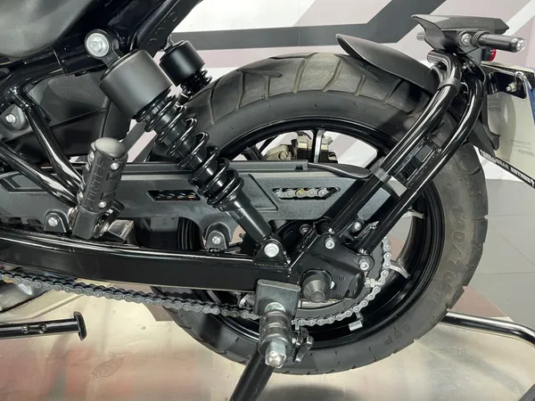 ZONTES 125C - Thumbnail 19